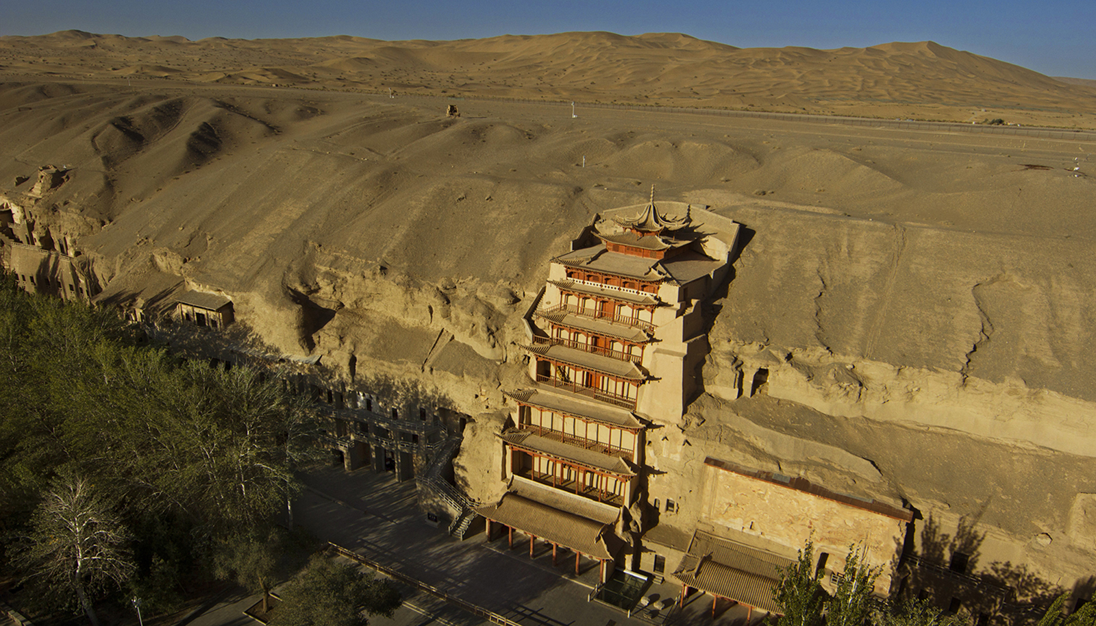 甘肃,神秘美丽的土地